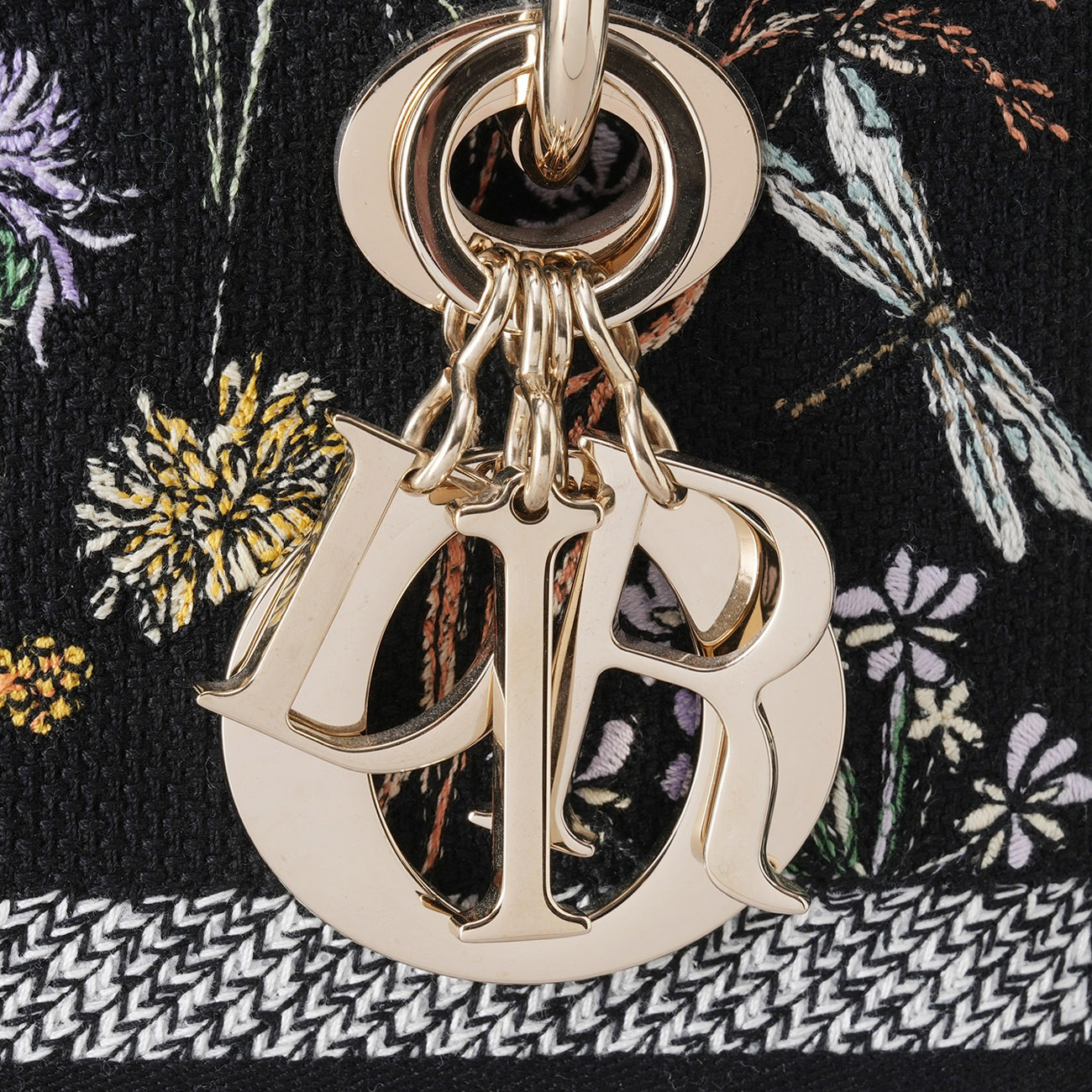 CHRISTIAN DIOR(USED)디올 레이디 디올 디라이트 미듐
